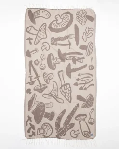 Cognitive Surplus Edible & Poisonous Mushrooms Turkish Towel* Turkish Towels | Botany